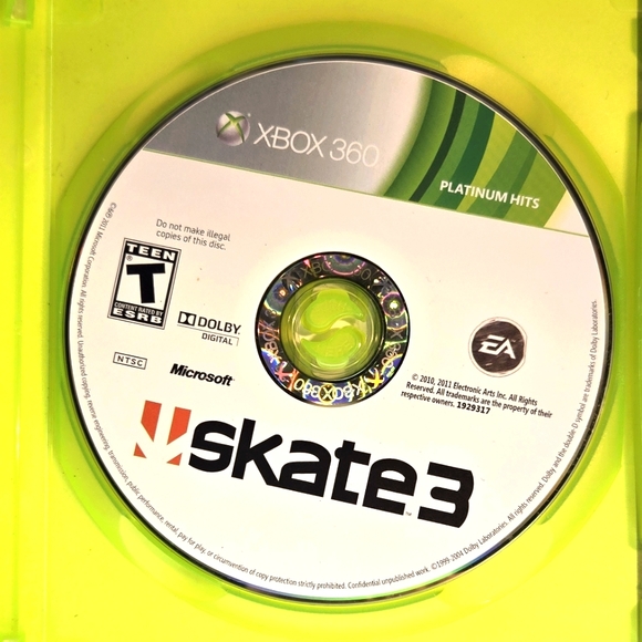 Skate 3 Game for XBOX 360 - Picture 3 of 4